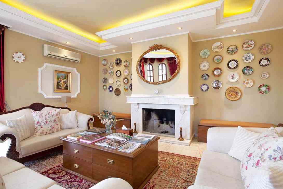 3 meryems hotel fire place seating area