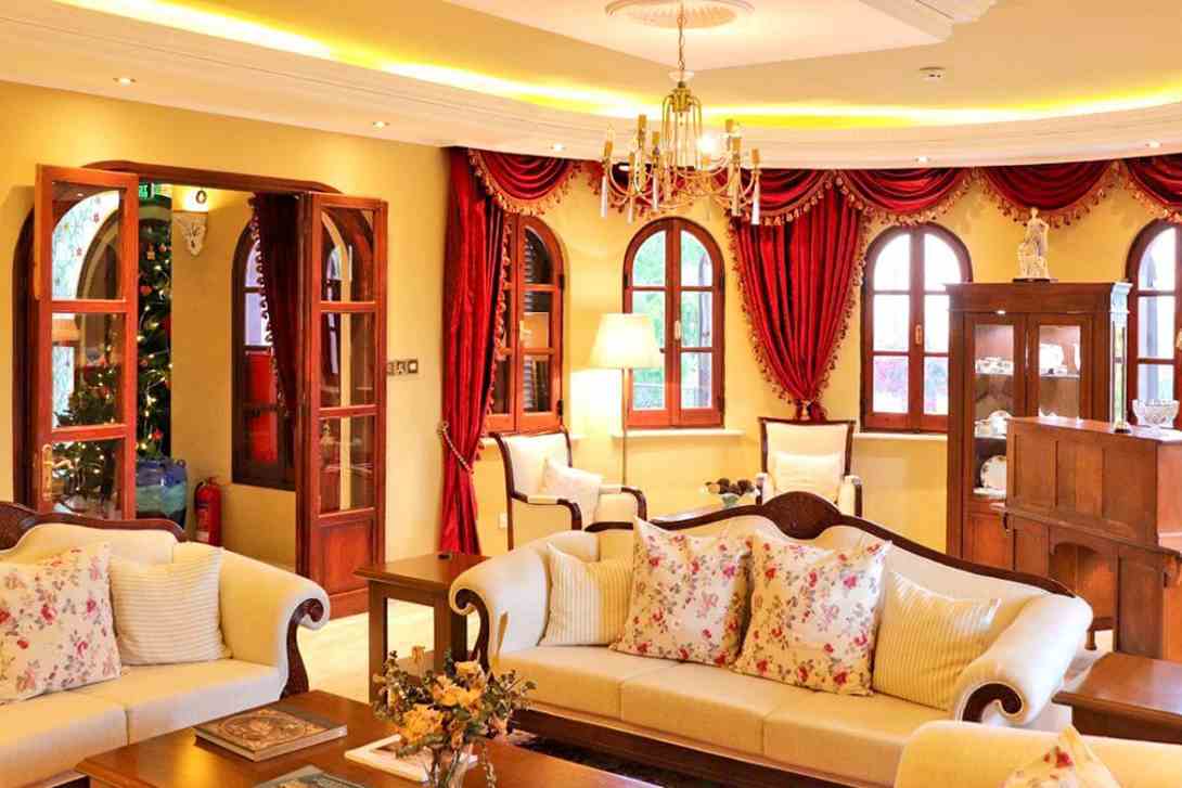 4 meryems hotel comfortable lobby