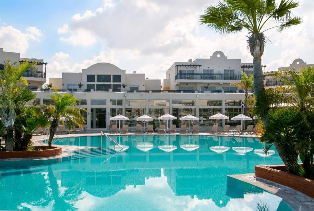 louis breeze hotel paphos cyprus