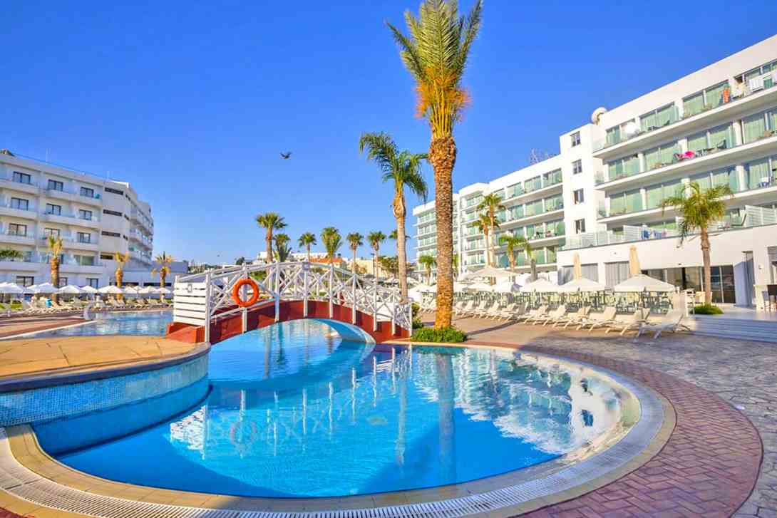 tsokkos protaras beach hotel pool