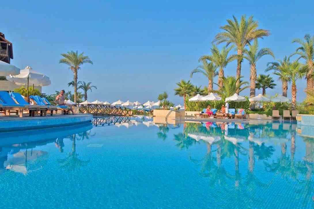 elysium hotel paphos cyprus swimming pool