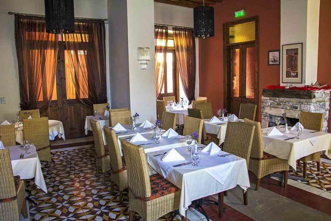 library hotel wellness retreat indoor restaurant