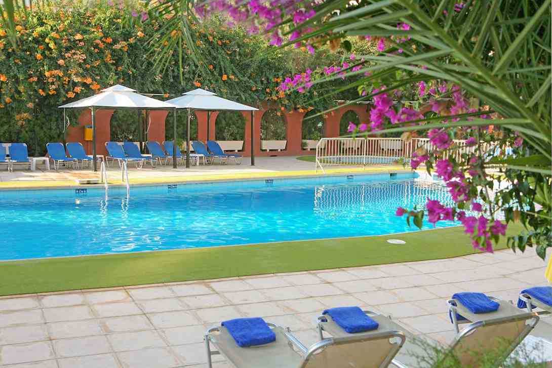 navarria hotel outdoor pool