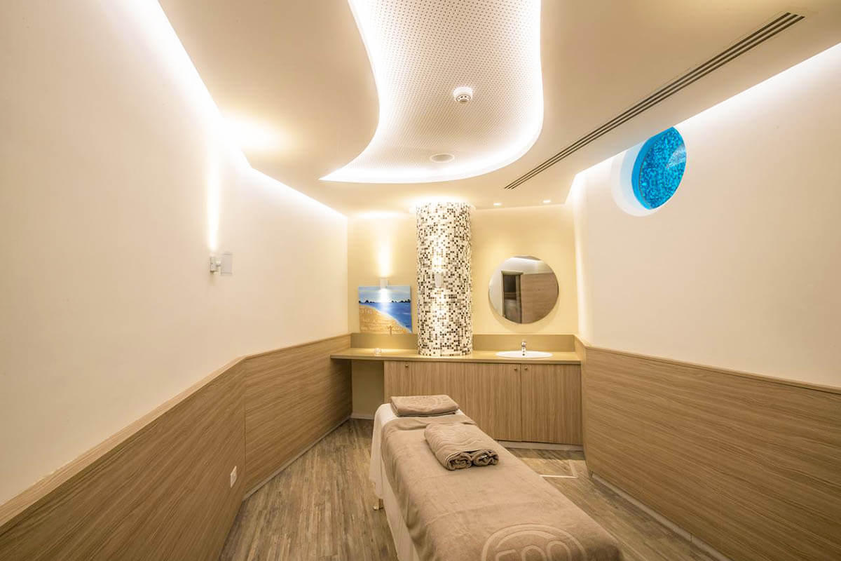 vassos nissi plage hotel massage room