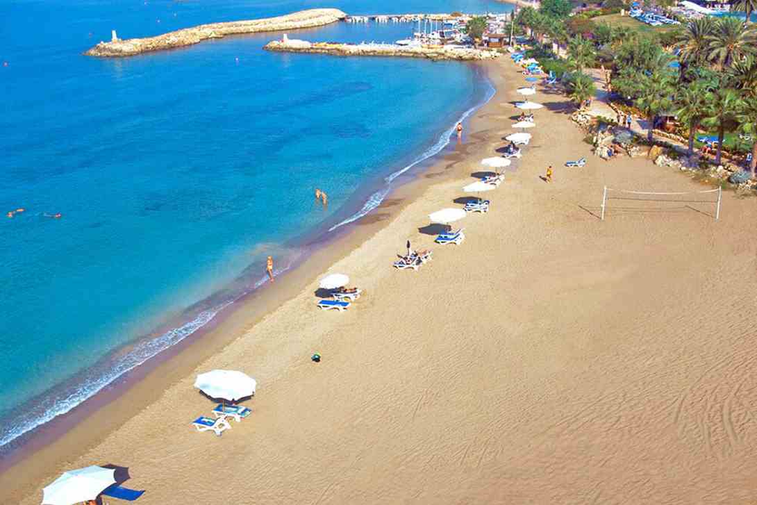 coral beach hotel paphos cyprus