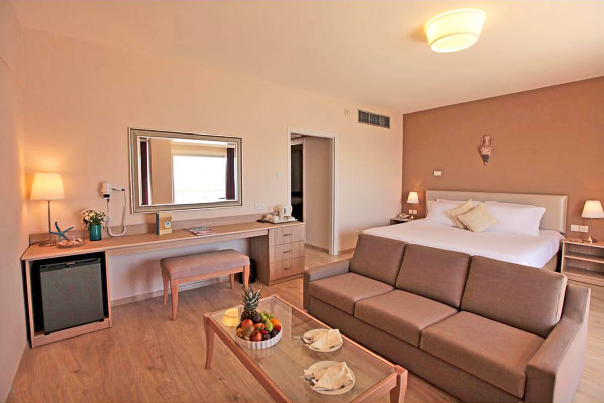 2-Poseidonia Beach Hotel Room