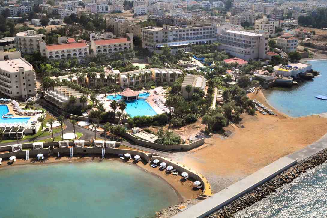 oscar resort hotel view