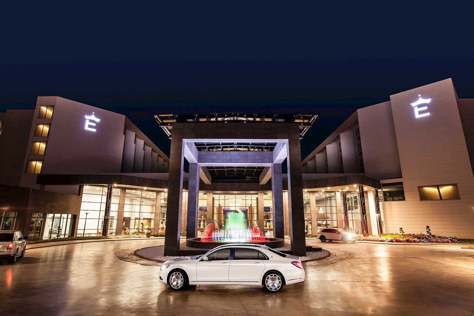 elexus spa hotel entrance