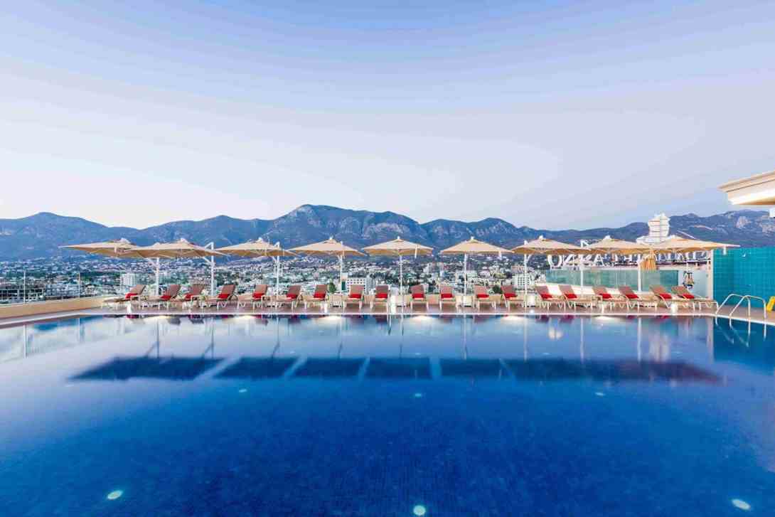 lords palace hotel swimming pool