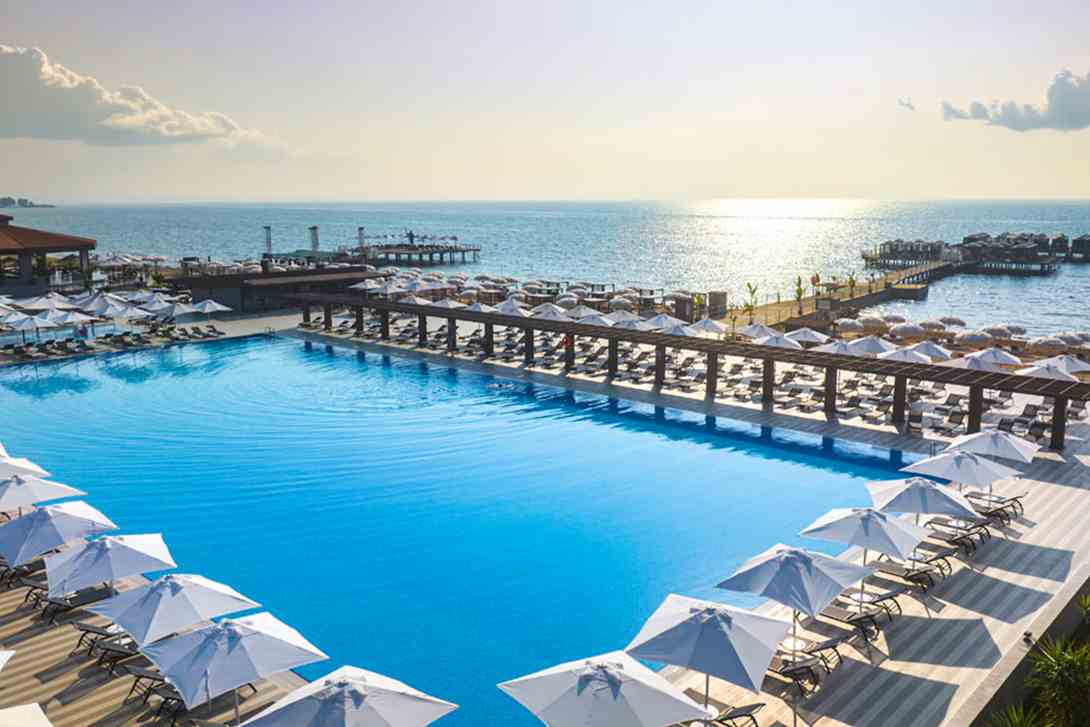 64 arkin iskele pool view famagusta