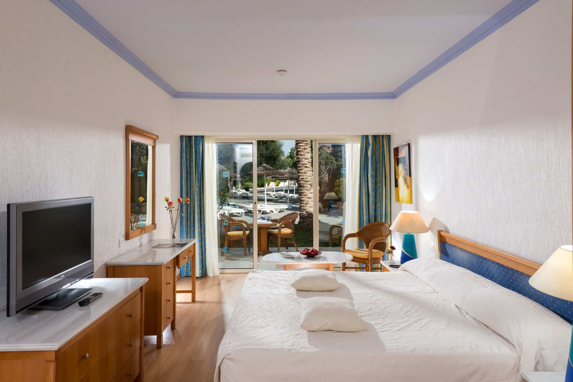 28 paphos gardens bedroom cyprus