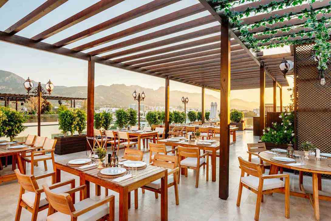 grand pasha outdoor restaurent kyrenia