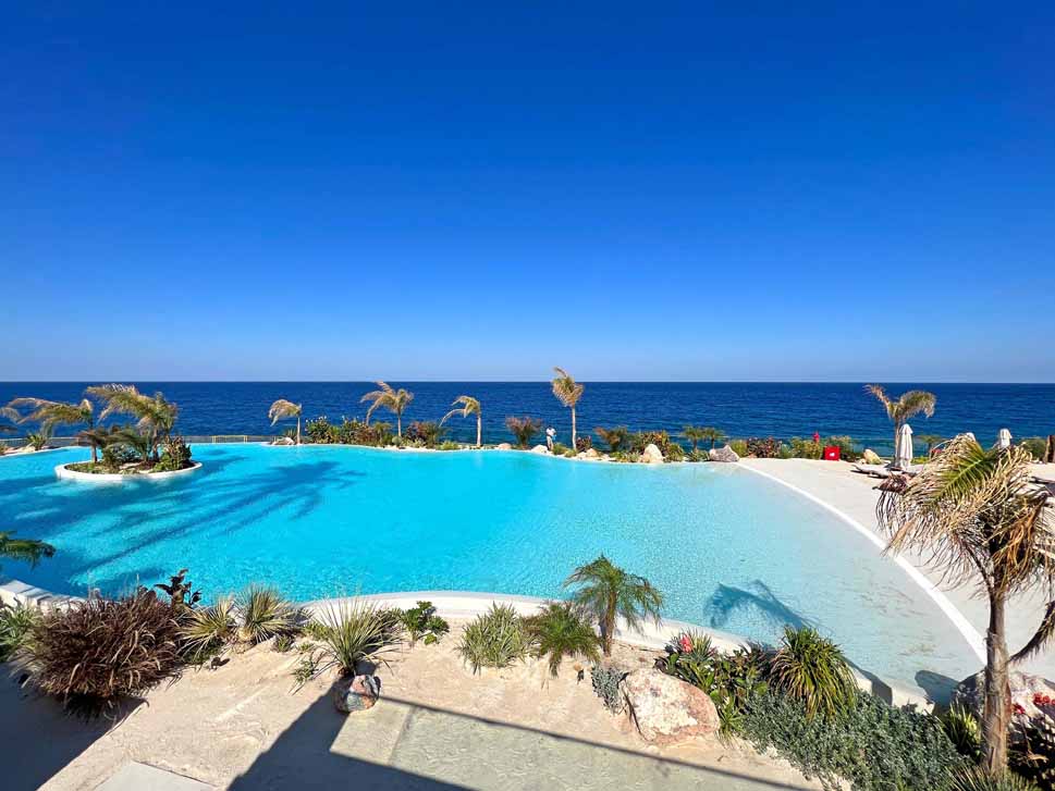 merit park hotel pool kyrenia