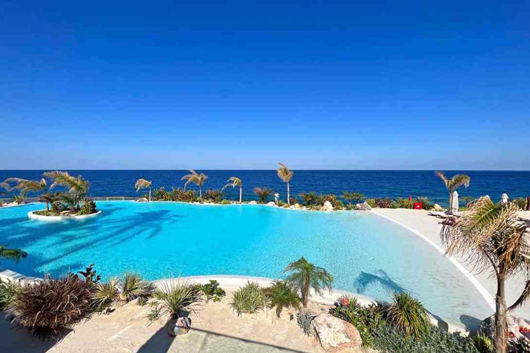 merit park hotel pool kyrenia