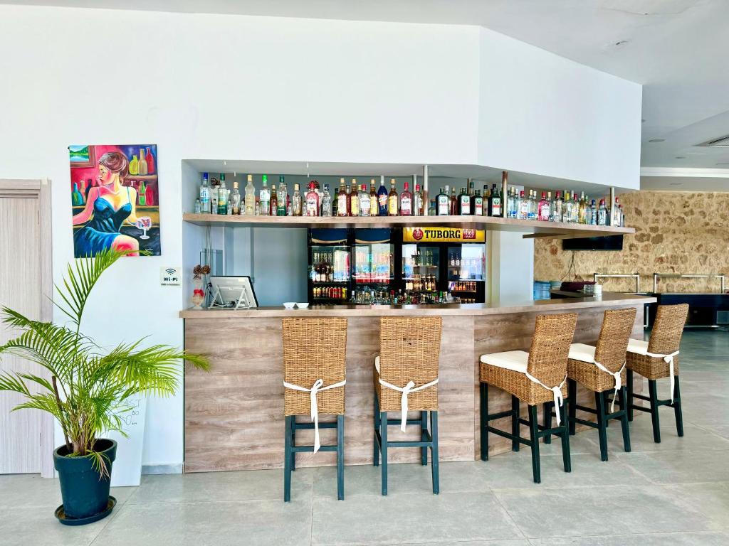 Dine With A View!