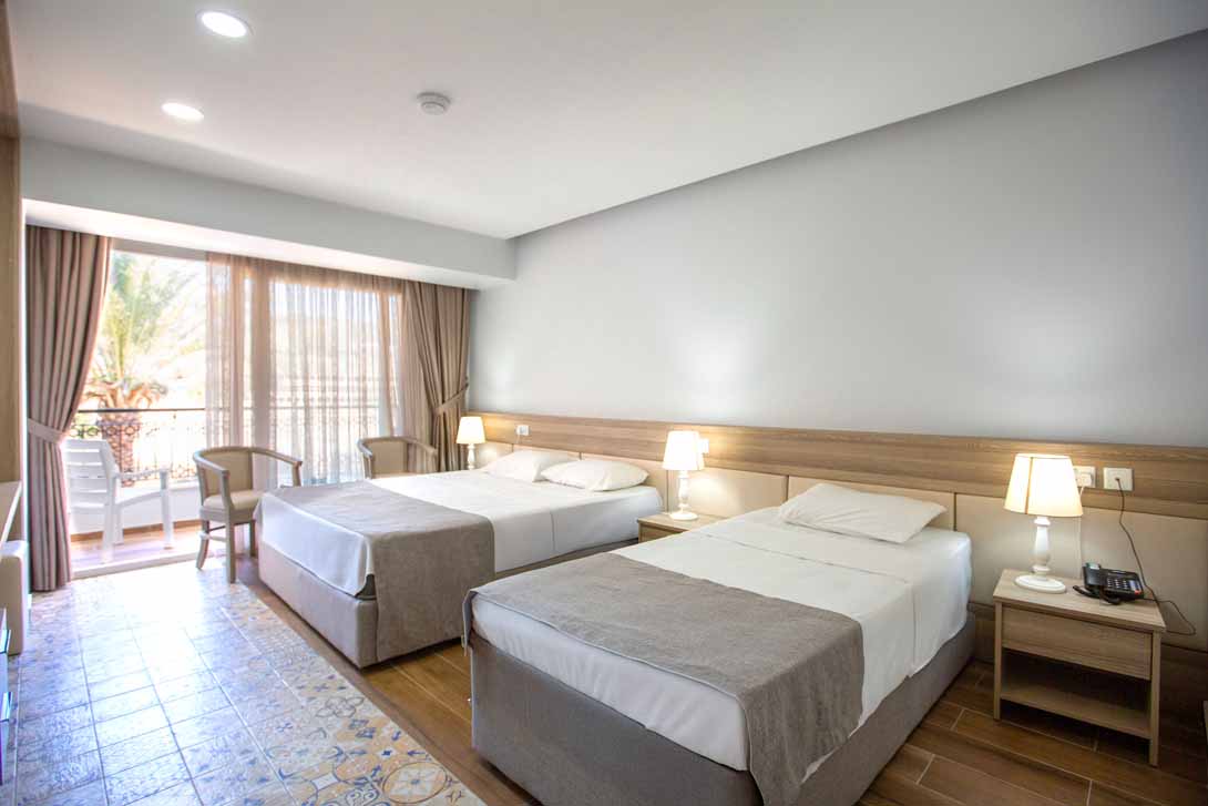 hotel double bed altinkaya
