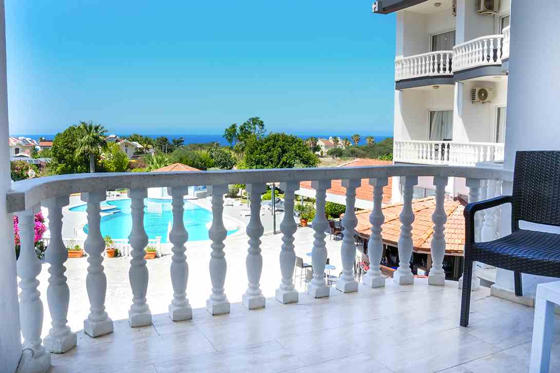 58-sempati-hotel-balcony-Kyrenia