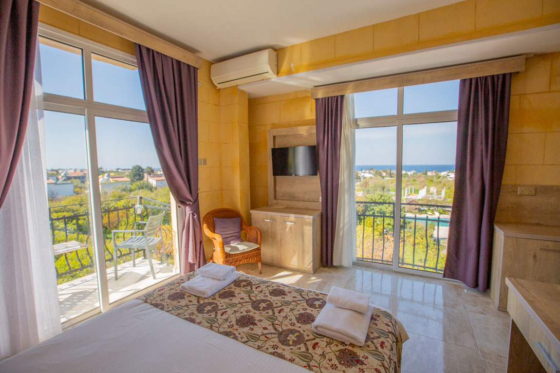 cheap resort hotels to Spend holiday with family