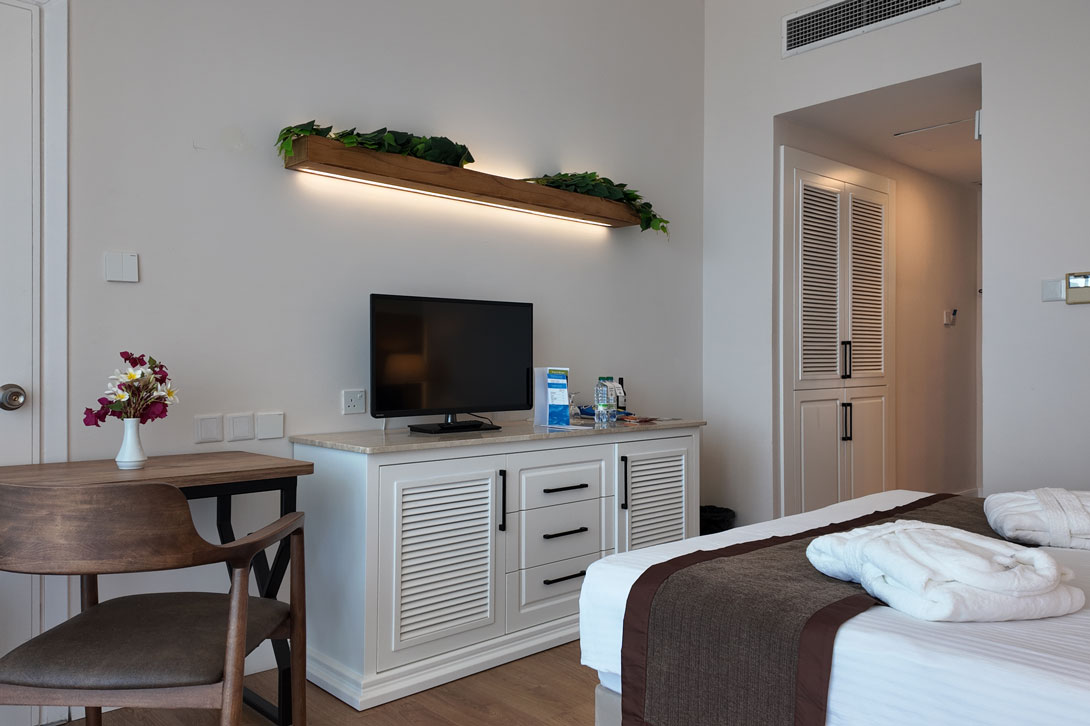 cheap resort hotels to Spend holiday with family
