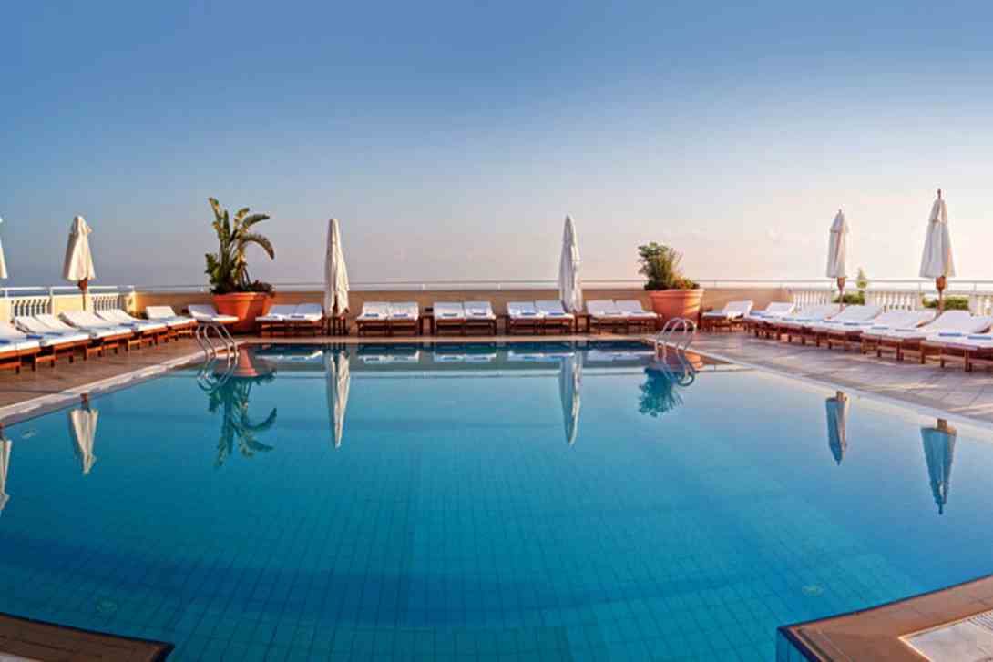 colony hotel swimming pool