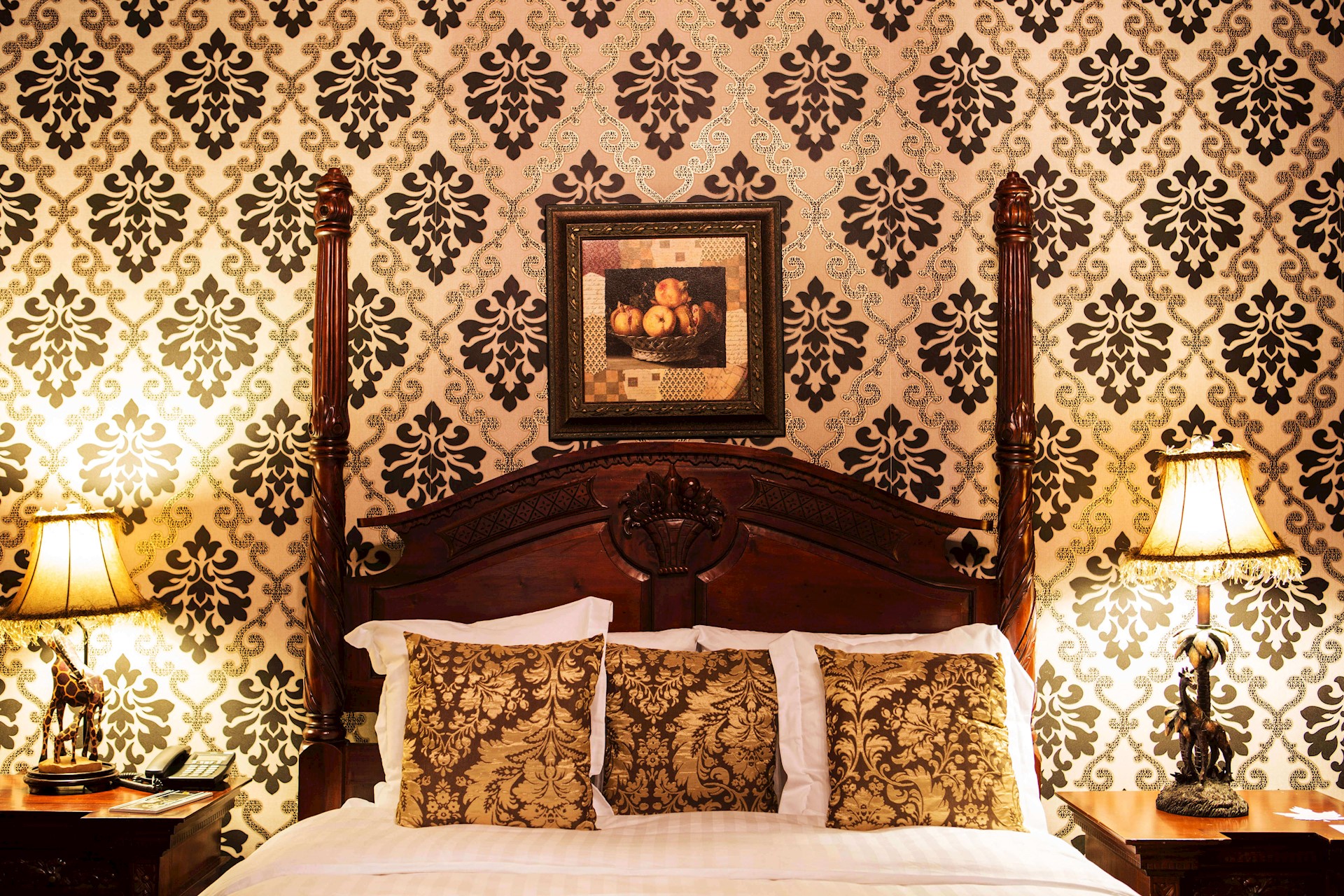 cheap resort hotels to Spend holiday with family
