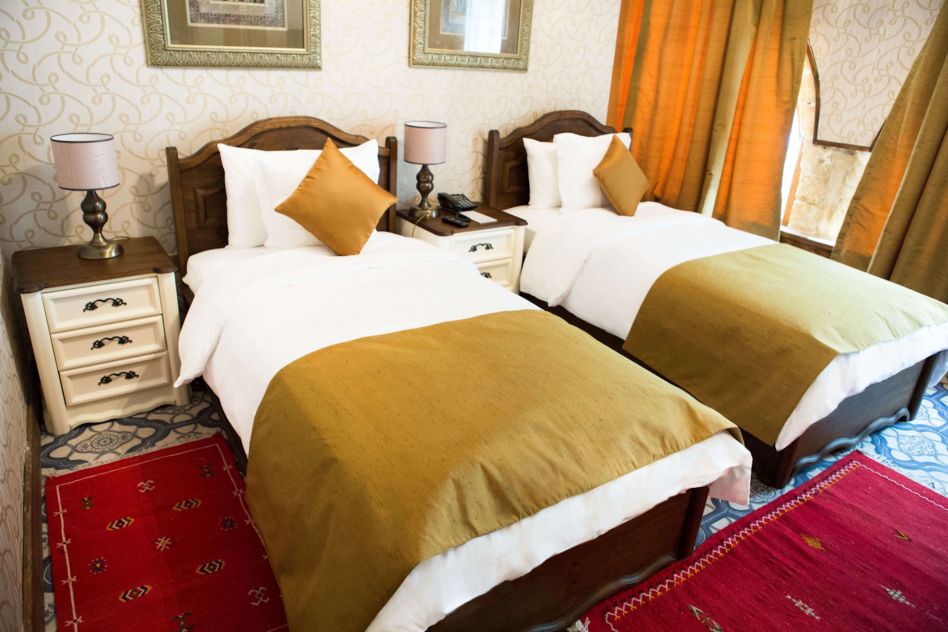 cheap resort hotels to Spend holiday with family