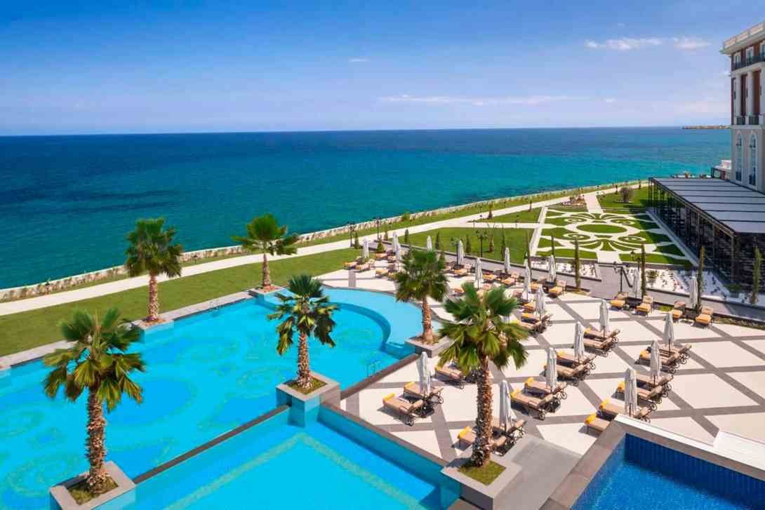 kaya palazzo swimming pool