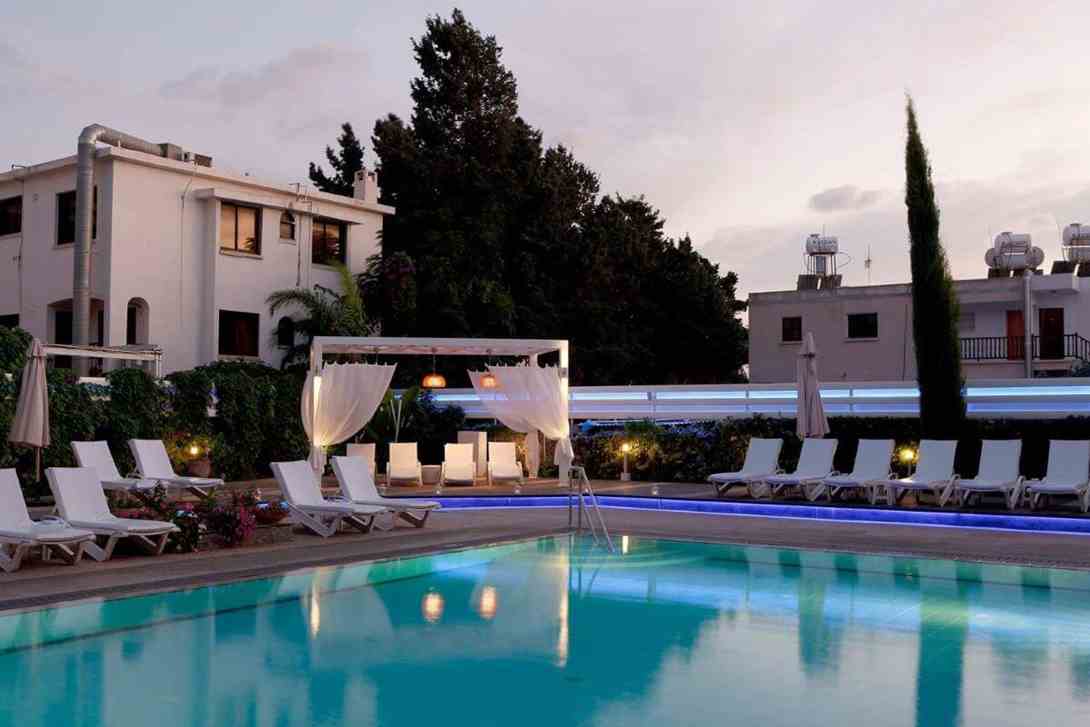 anemi hotel pool view
