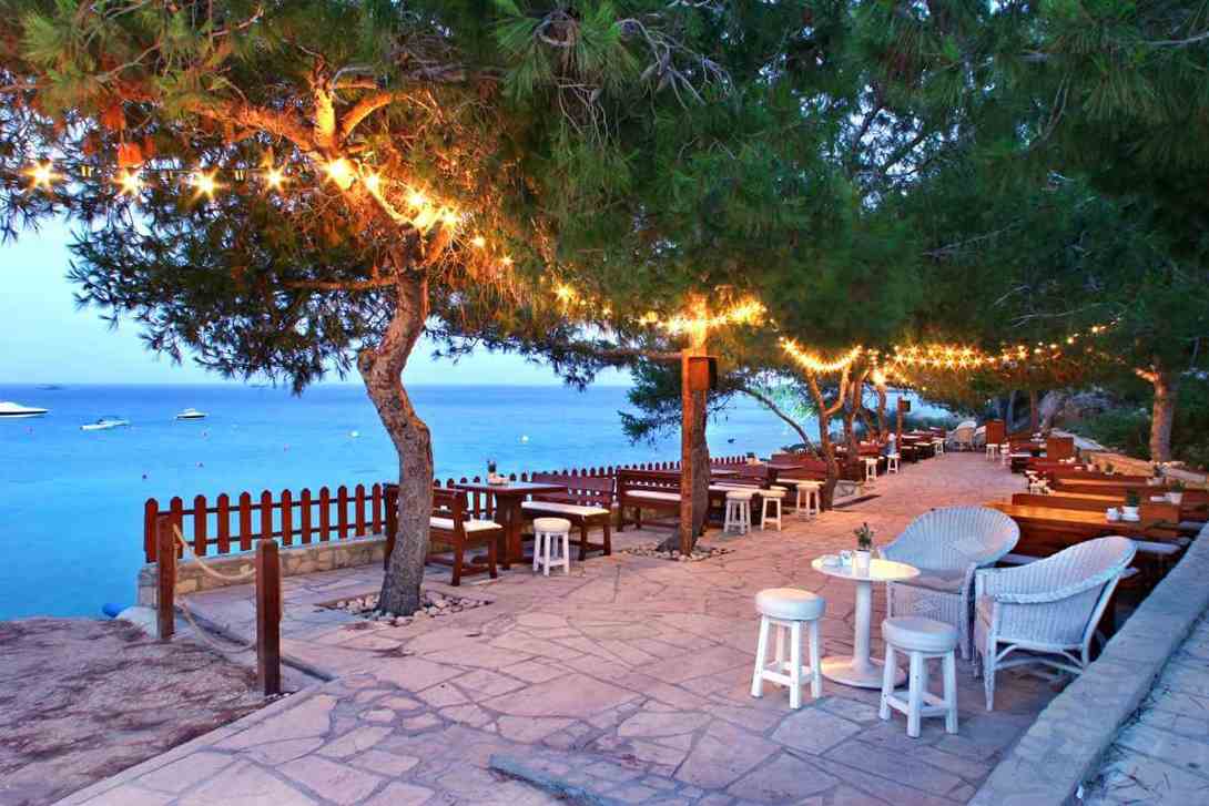 grecian hotel seaview cafe