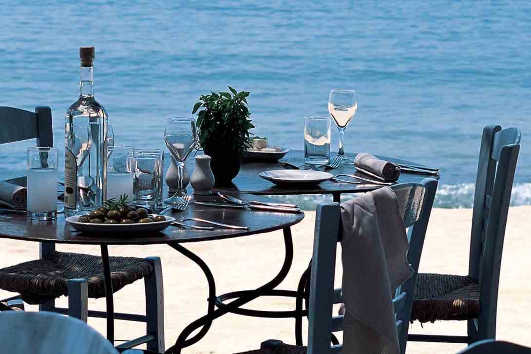 almyra hotel seaview restaurant