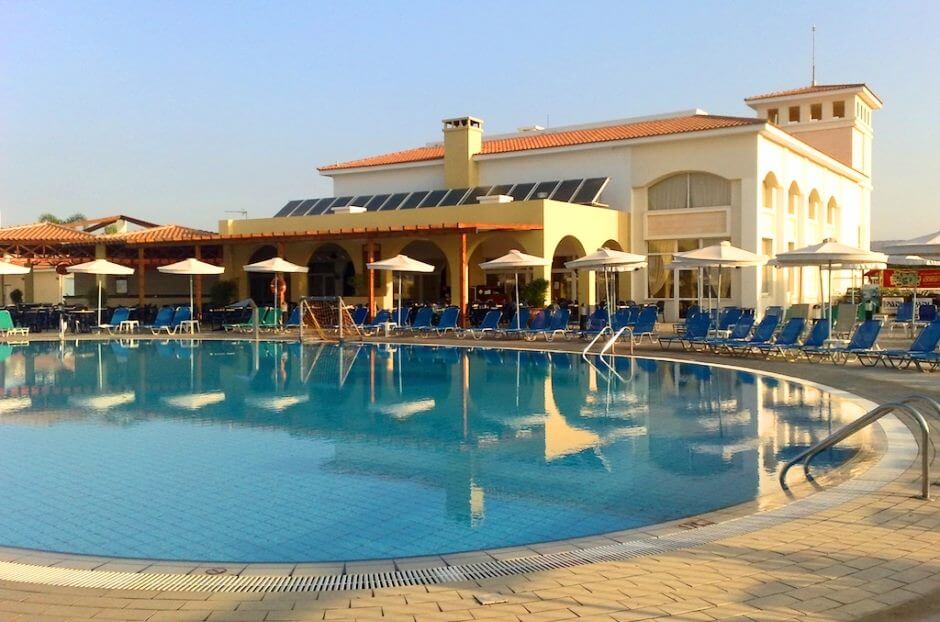 aktea beach hotel cyprus pool