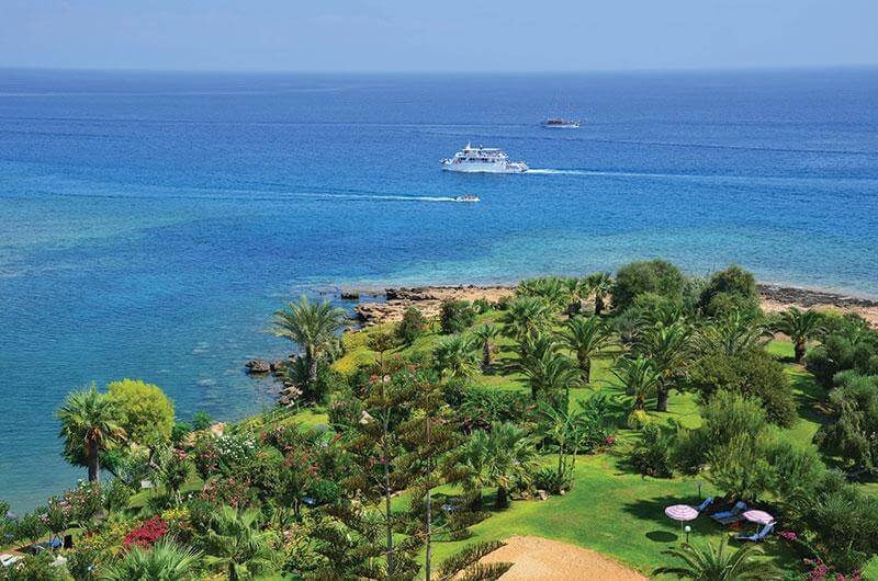 Crystal Springs Beach Hotel